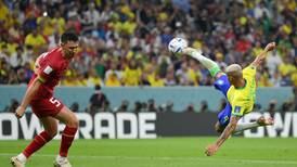 Richarlison marca el mejor gol en lo que va de Mundial y Brasil deja más que claro que va por el título en Qatar