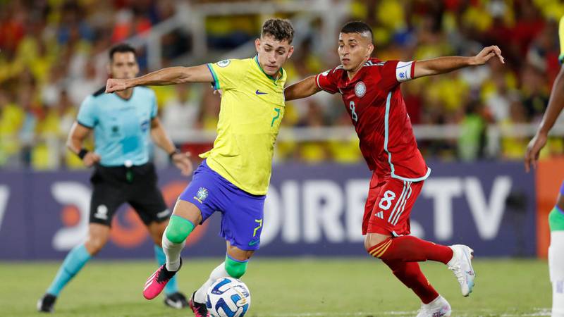 Colombia se midió a Brasil por la tercera jornada del Sudamericano Sub-20.