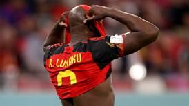 Lukaku destrozó el banquillo de un puñetazo tras la eliminación de Bélgica