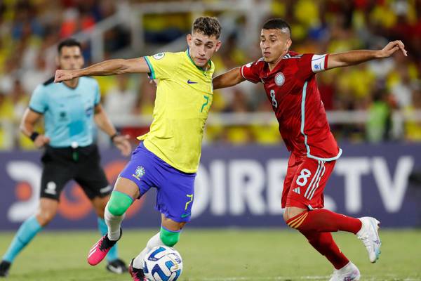 Colombia perdonó a Brasil y le tocará jugarse la clasificación con Argentina