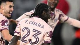 ¡De “media chalaca”! Yimmi Chará metió un acrobático golazo en la MLS 