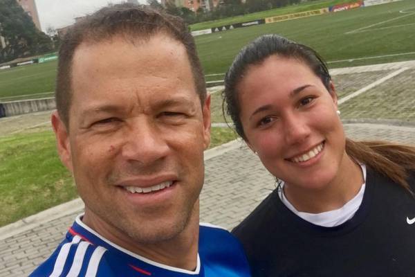 Hija de Óscar Córdoba reclamó que ninguna jugadora de Colombia ha lucido la nueva camiseta