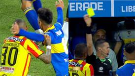 “Doble rasero”: le dan ‘palo’ a árbitro del Boca-Pereira por dos discutidas decisiones