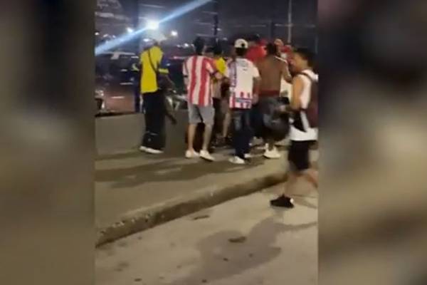 Golpeado y apuñalado: hincha de Nacional fue atacado por los de Junior
