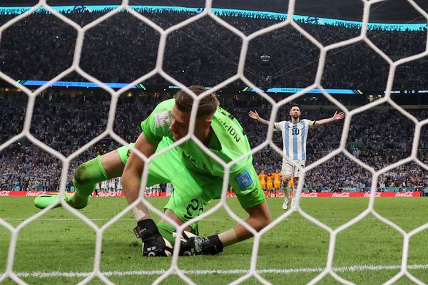 El ‘montón’ de penales dudosos que le han pitado a Argentina durante el Mundial