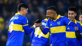 Exquisita asistencia de Villa encaminó la remontada de Boca ante el líder