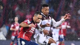 Hinchas del Cúcuta y Medellín protagonizaron vergonzoso ‘agarrón’ en el Estadio Atanasio Girardot