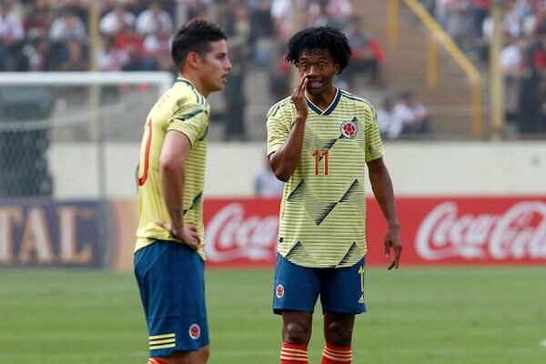Video: Carlos Queiroz seguirá usando a James y Cuadrado en otras posiciones con selección Colombia