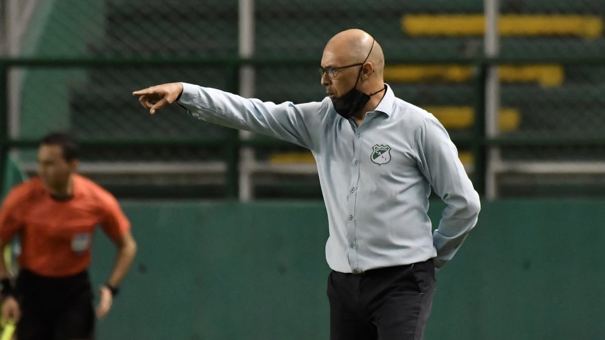 Alfredo Arias fue confirmado como el nuevo técnico de Independiente Santa Fe