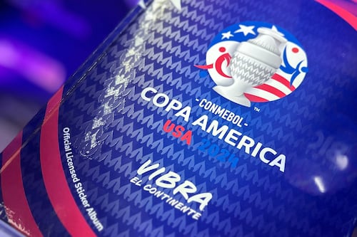 Así fue el lanzamiento del álbum Panini Copa América 2024: ¿Cuánto dinero se necesita para llenarlo?