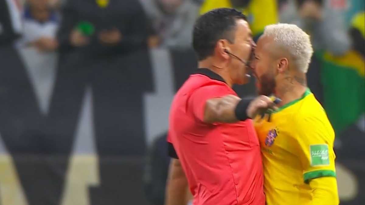 Suspendieron al árbitro de Brasil vs Colombia